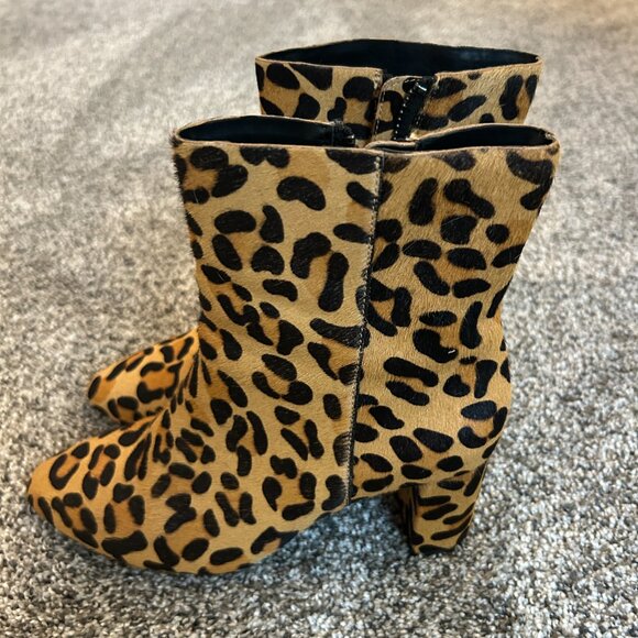 Banana Republic leopard block heel ankle boots, size 7 - Picture 8 of 9